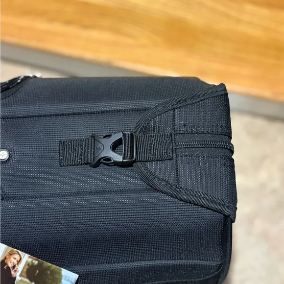 Travelpro Maxlite 5 Carry-On Rolling Garment Bag - Picture 5 of 14